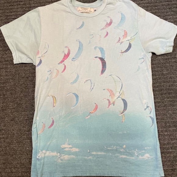 Blue H&M T Shirt - Picture 1 of 2